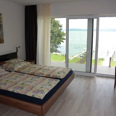 Homes In 20090 Holiday home *